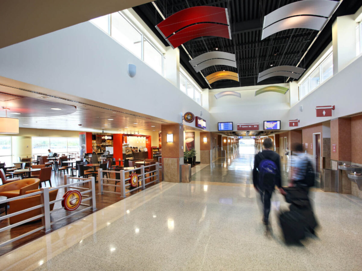 the main concourse inside Lexington, Kentucky’s Blue Grass Airport