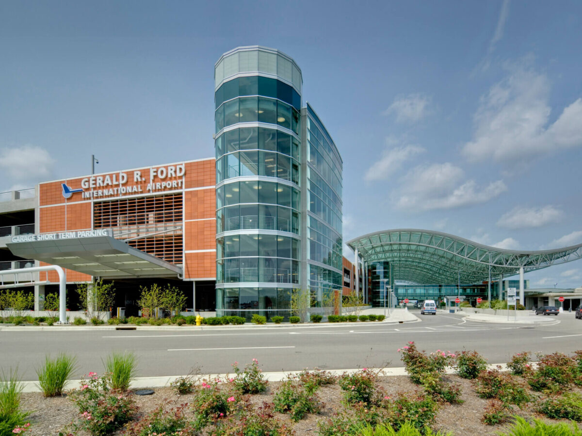 exterior view of Gerald R. Ford International Airport parking garage