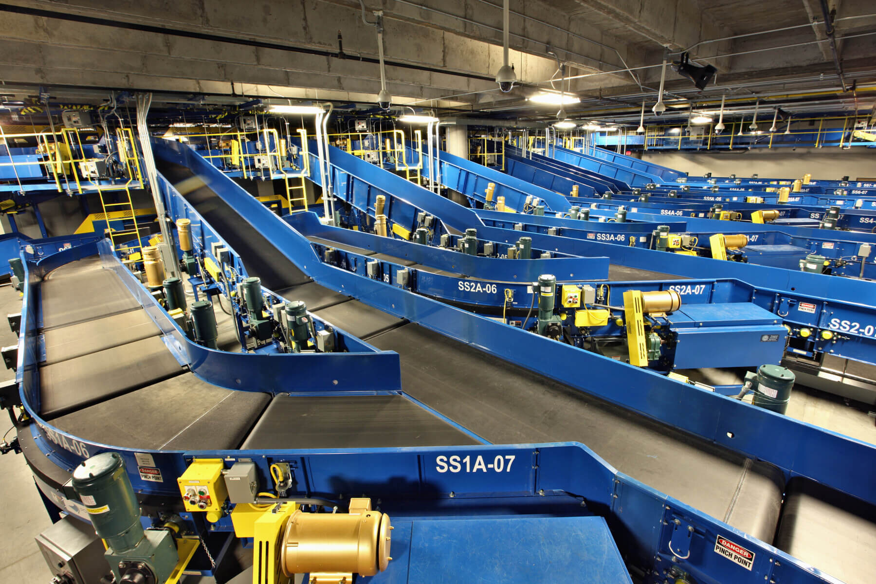 baggage handling system equipment at the international terminal at Hartsfield-Jackson Atlanta International Airport