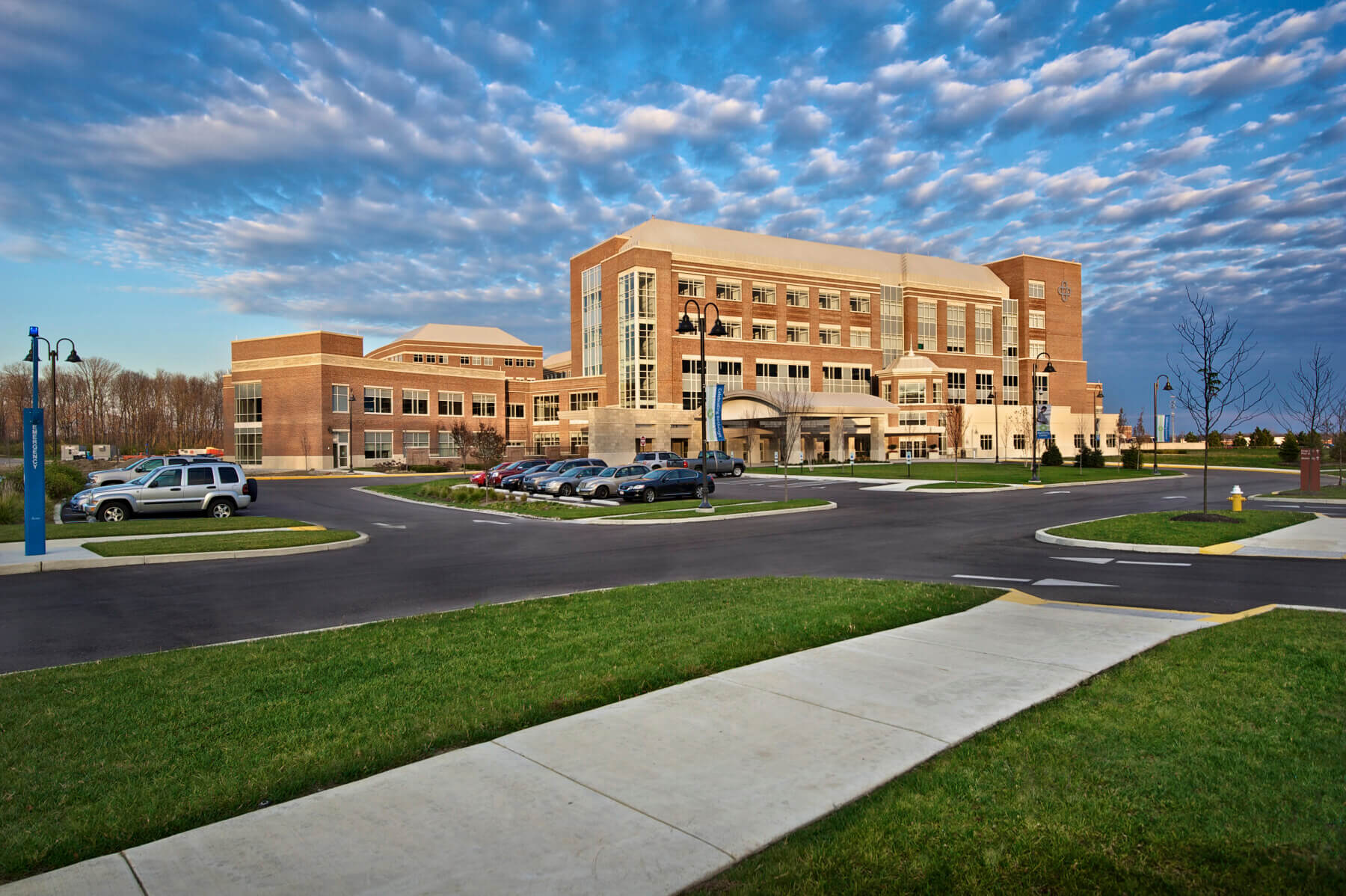 patient tower and hospital exterior
