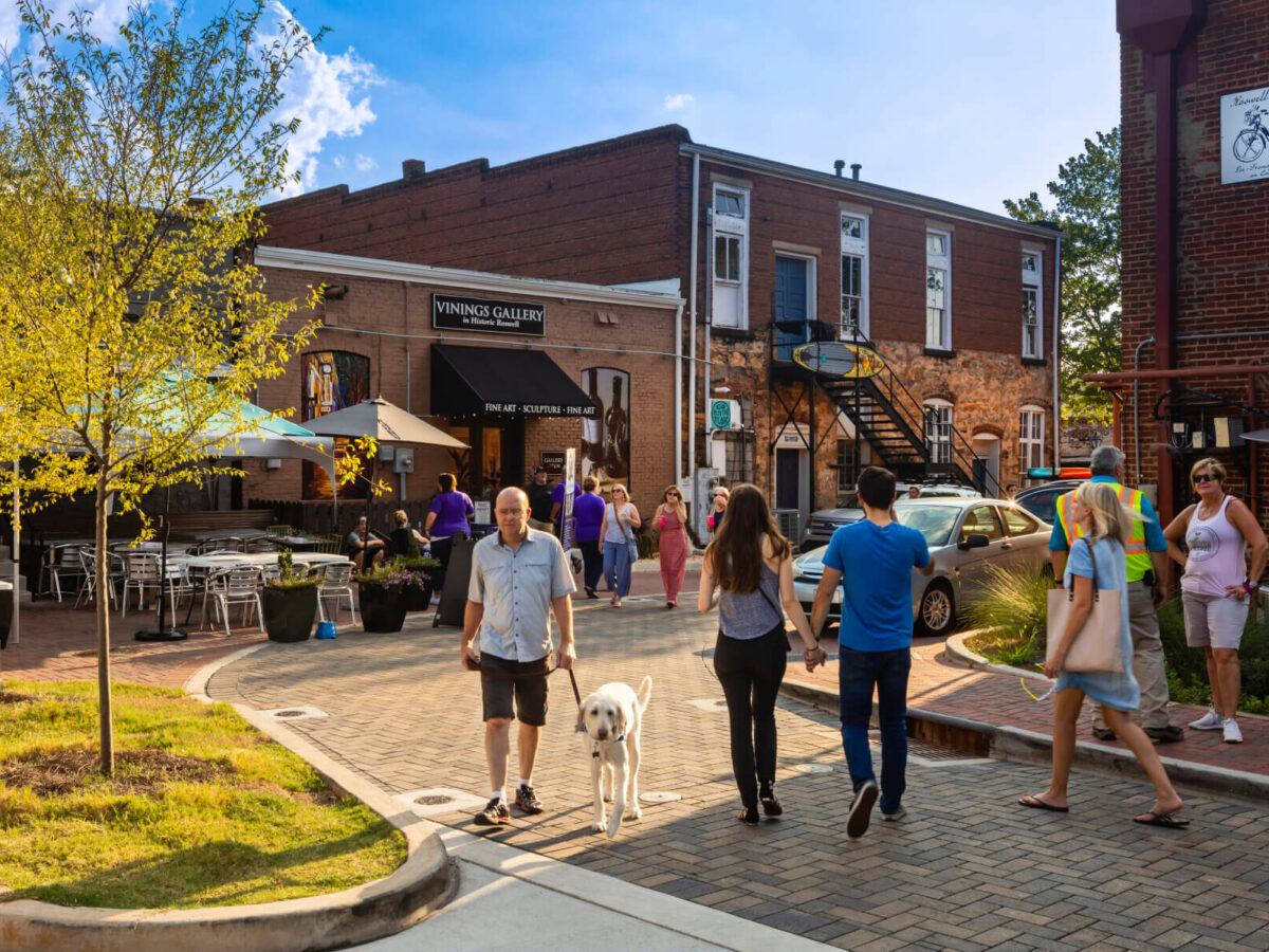people enjoying the revitalized alley in Roswell