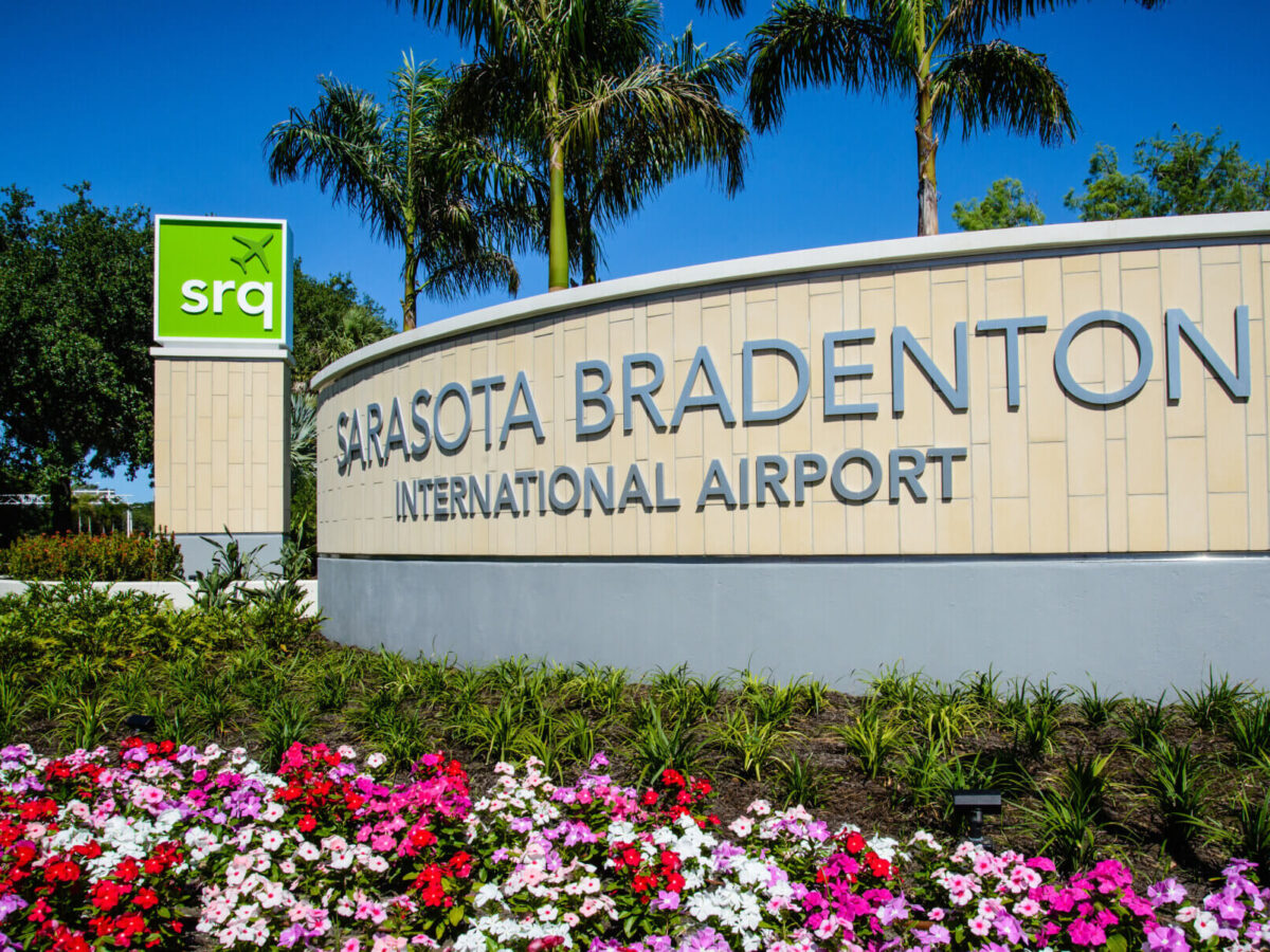 the sign at the main roadway entrance to Sarasota Bradenton International Airport
