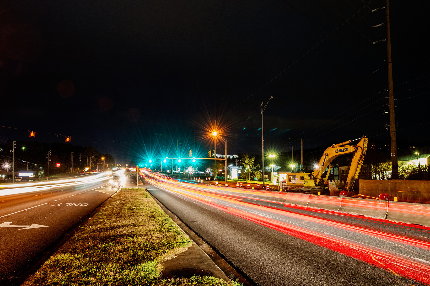 View of U.S. Highway 280 at night.