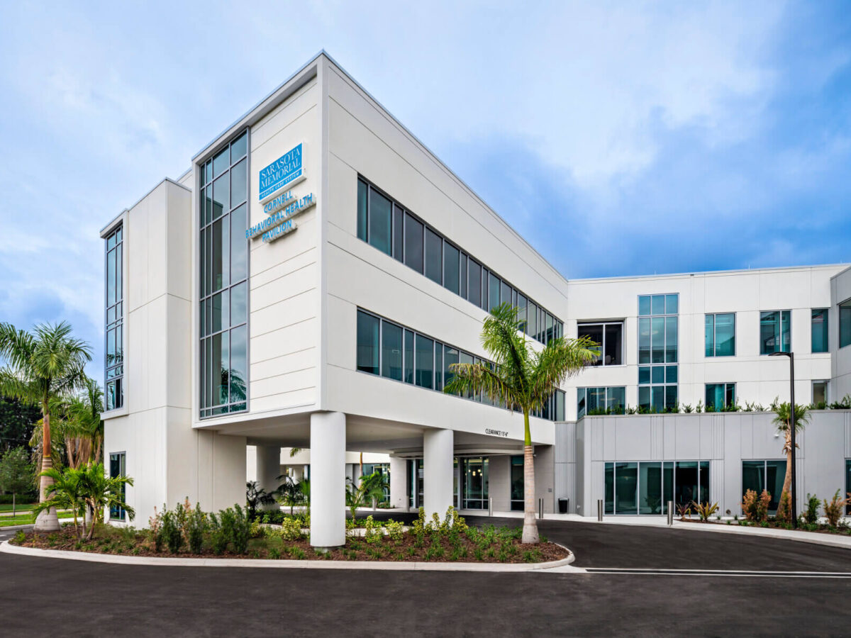 the exterior of the three-story behavioral health pavilion building at Sarasota Memorial Hospital