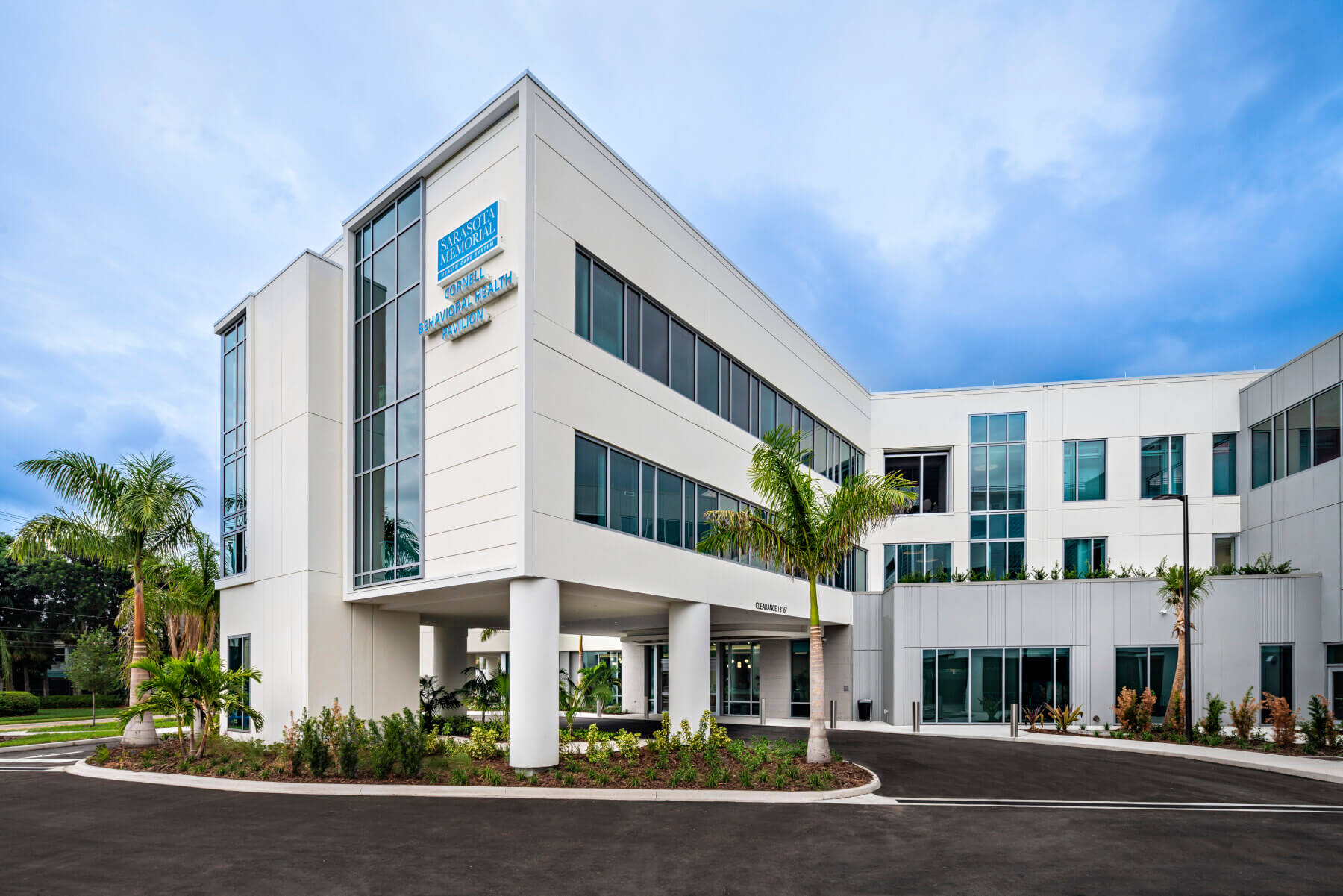 the exterior of the three-story behavioral health pavilion building at Sarasota Memorial Hospital