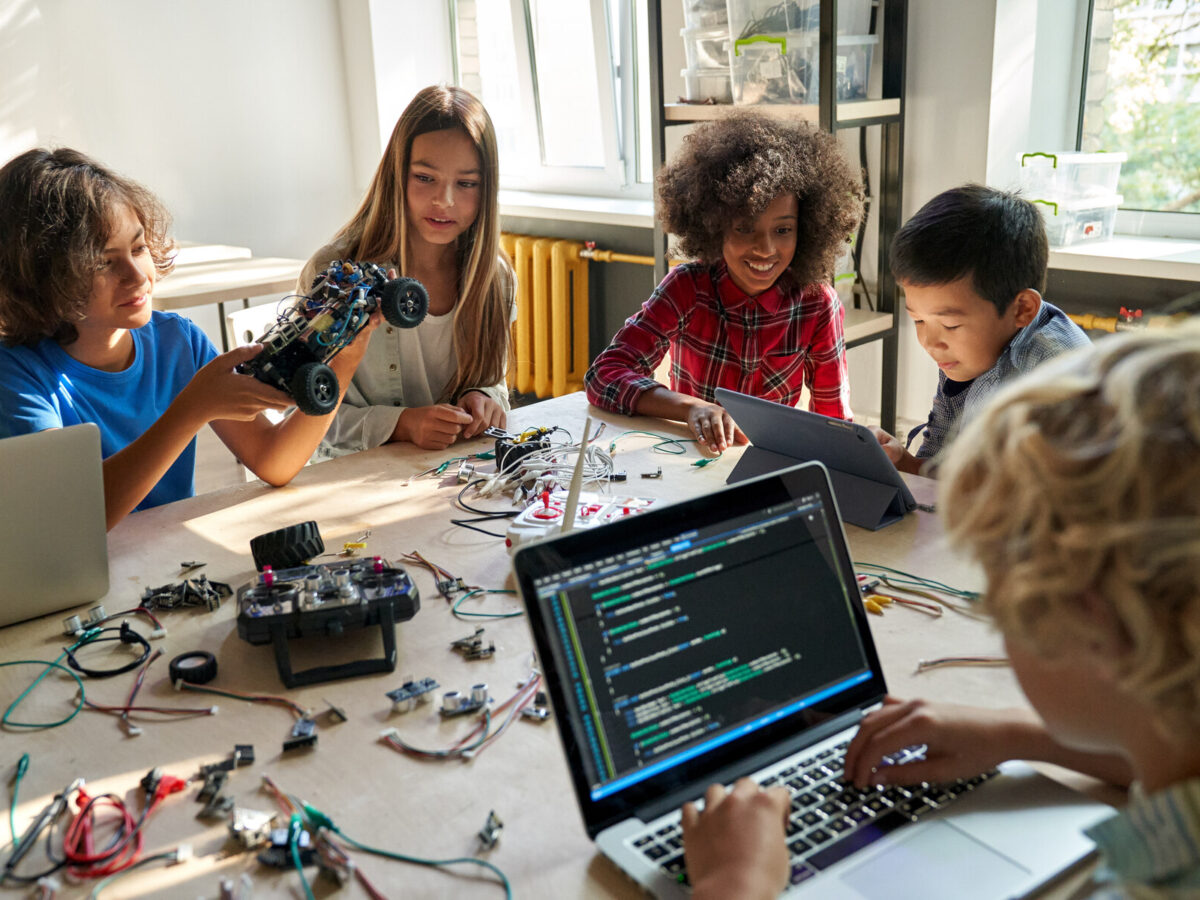 Encouraging Early Education on National STEM Day