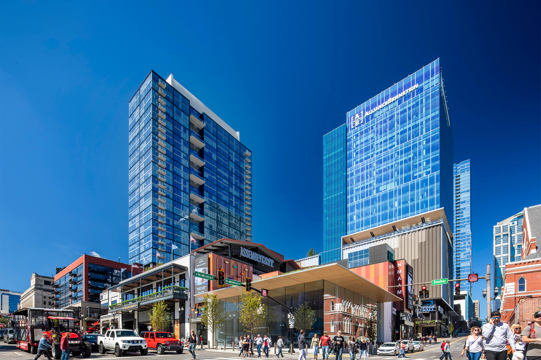 Street view of Fifth and Broadway
