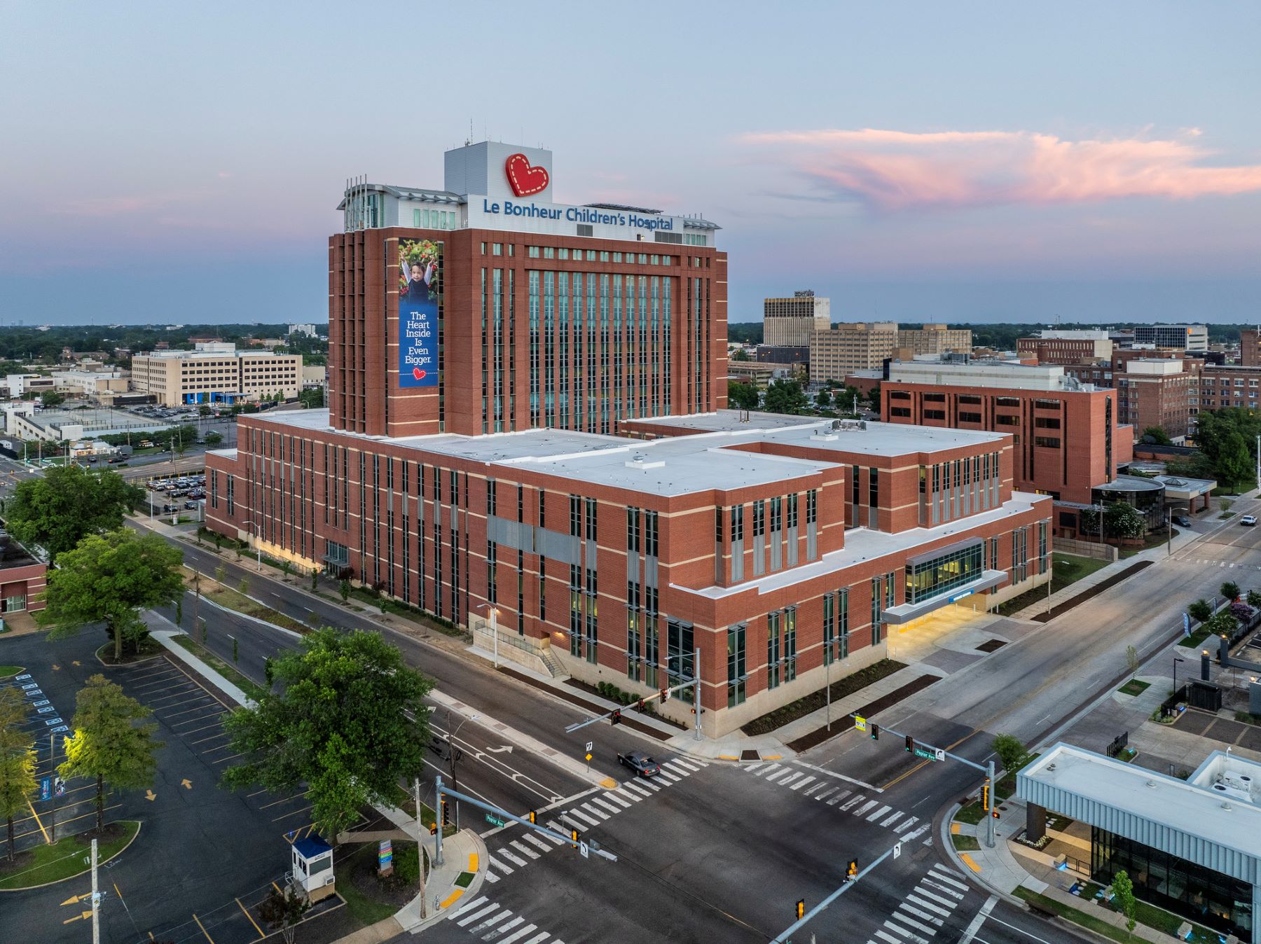 exterior of Le Bonheur Children's Hospital in Memphis, Tennessee