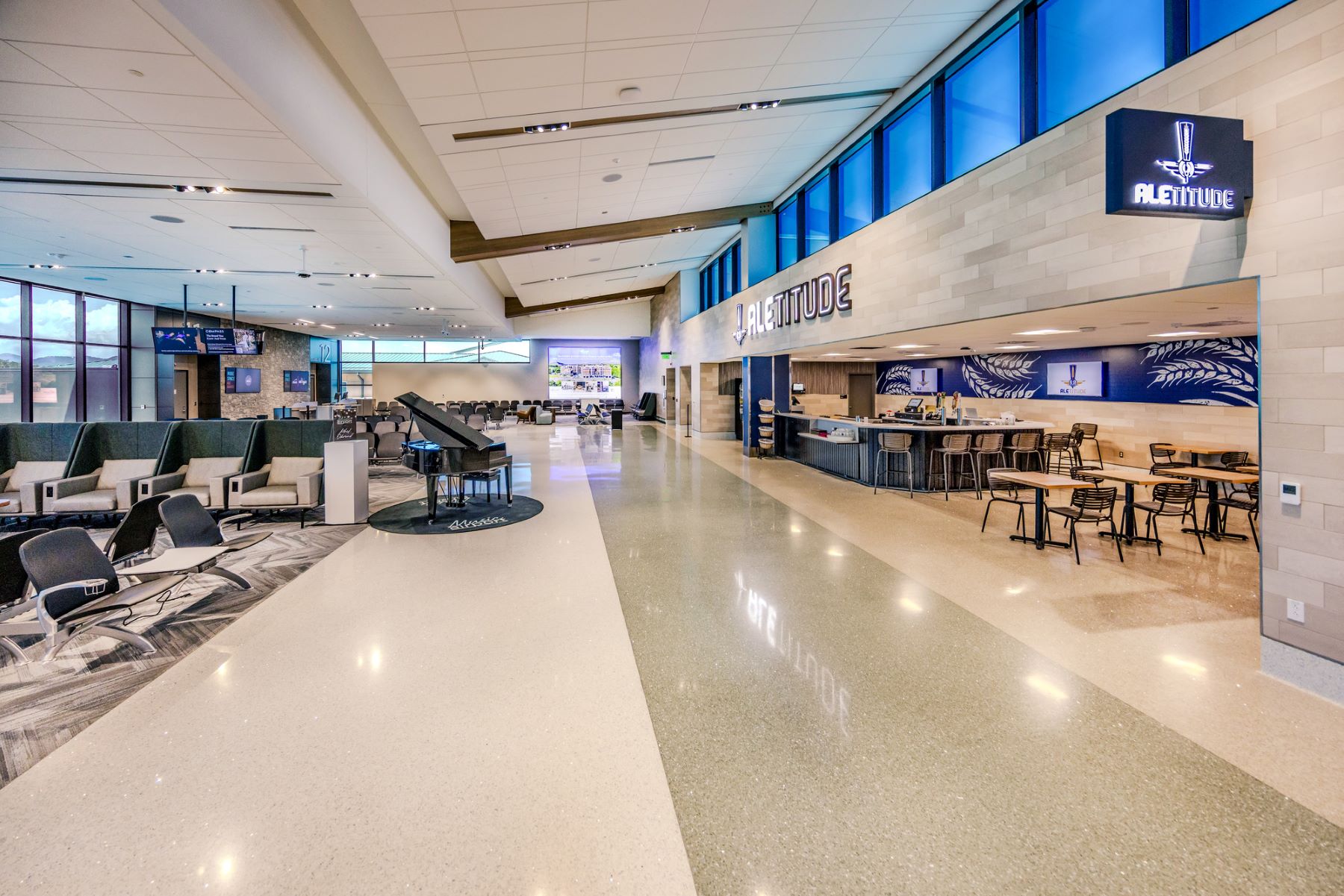 concourse at asheville regional airport
