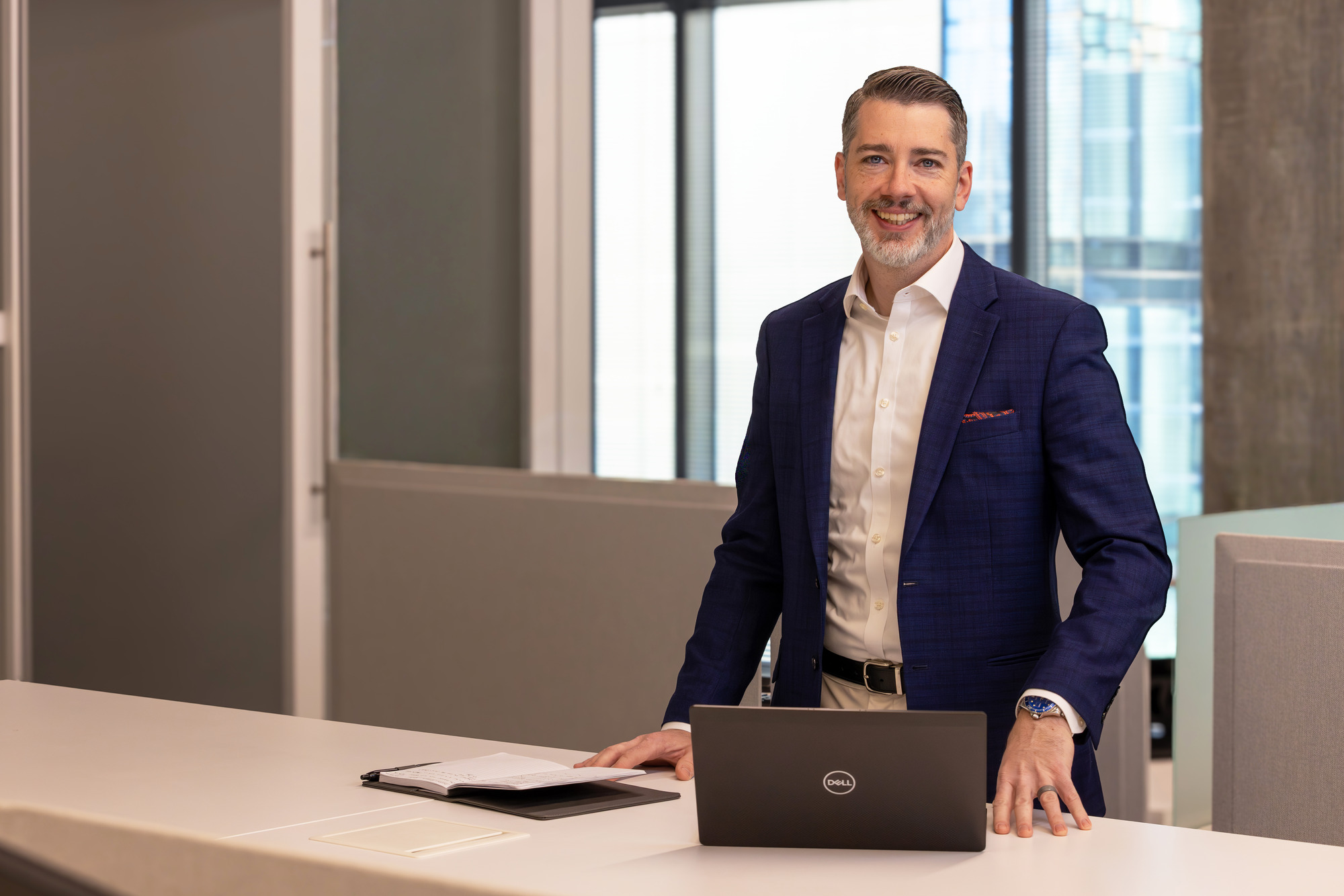 Headshot of Johnathan Woodside